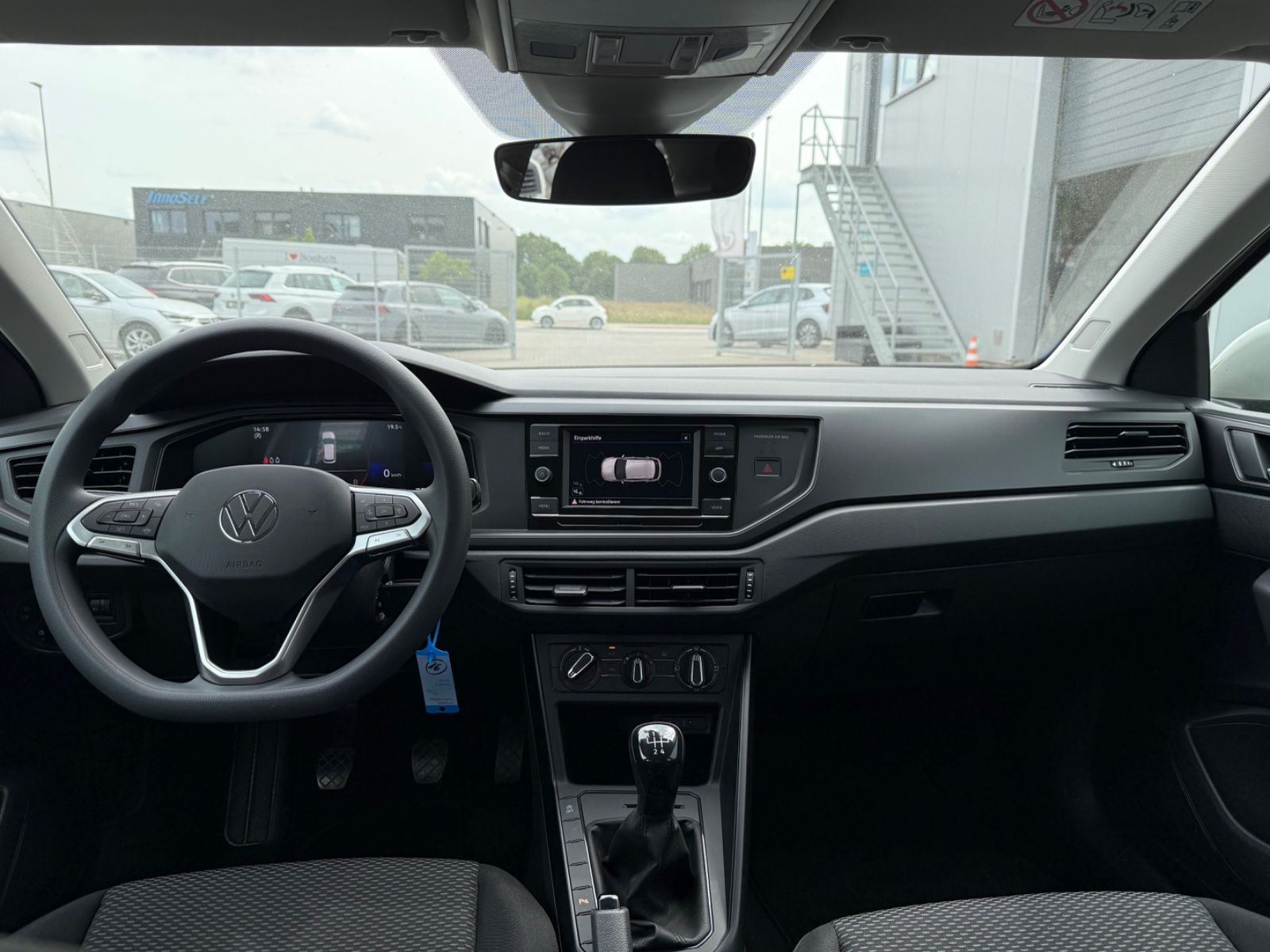 Volkswagen Taigo Basis - Samsaru's Car Outlet