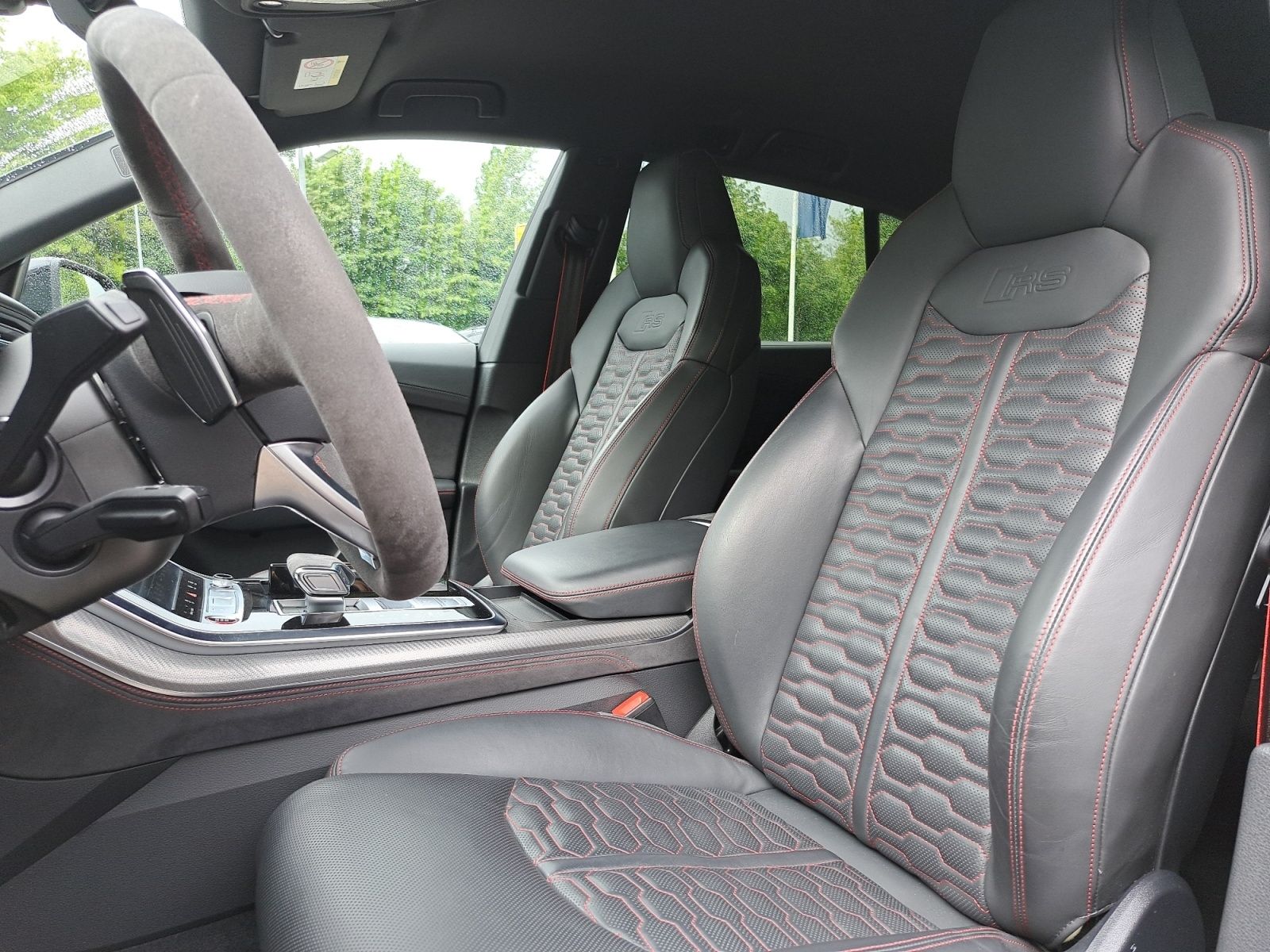 Audi RS Q8 quattro tiptr. 23" MATRIX B&O 4xKAM NAV AP