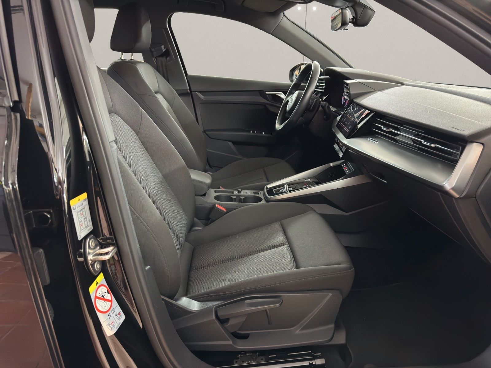 Audi A3 Sportback 30 TFSI S Tronic*VIRTUAL*LED*NAVI*S