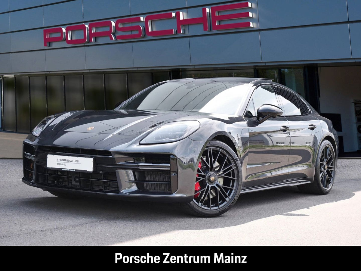 Porsche Panamera GTS InnoDrive HA-Lenkung Soft-Close