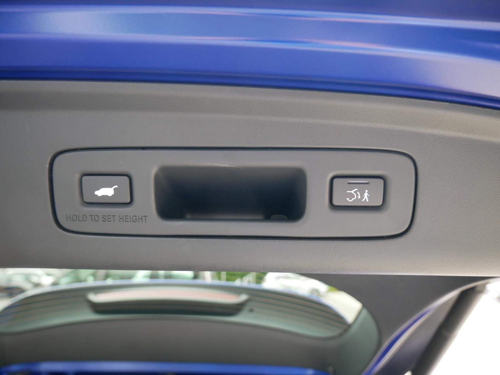 Honda ZR-V 2.0 i-MMD HYBRID SPORT NAVI+LED+ACC+18Z.