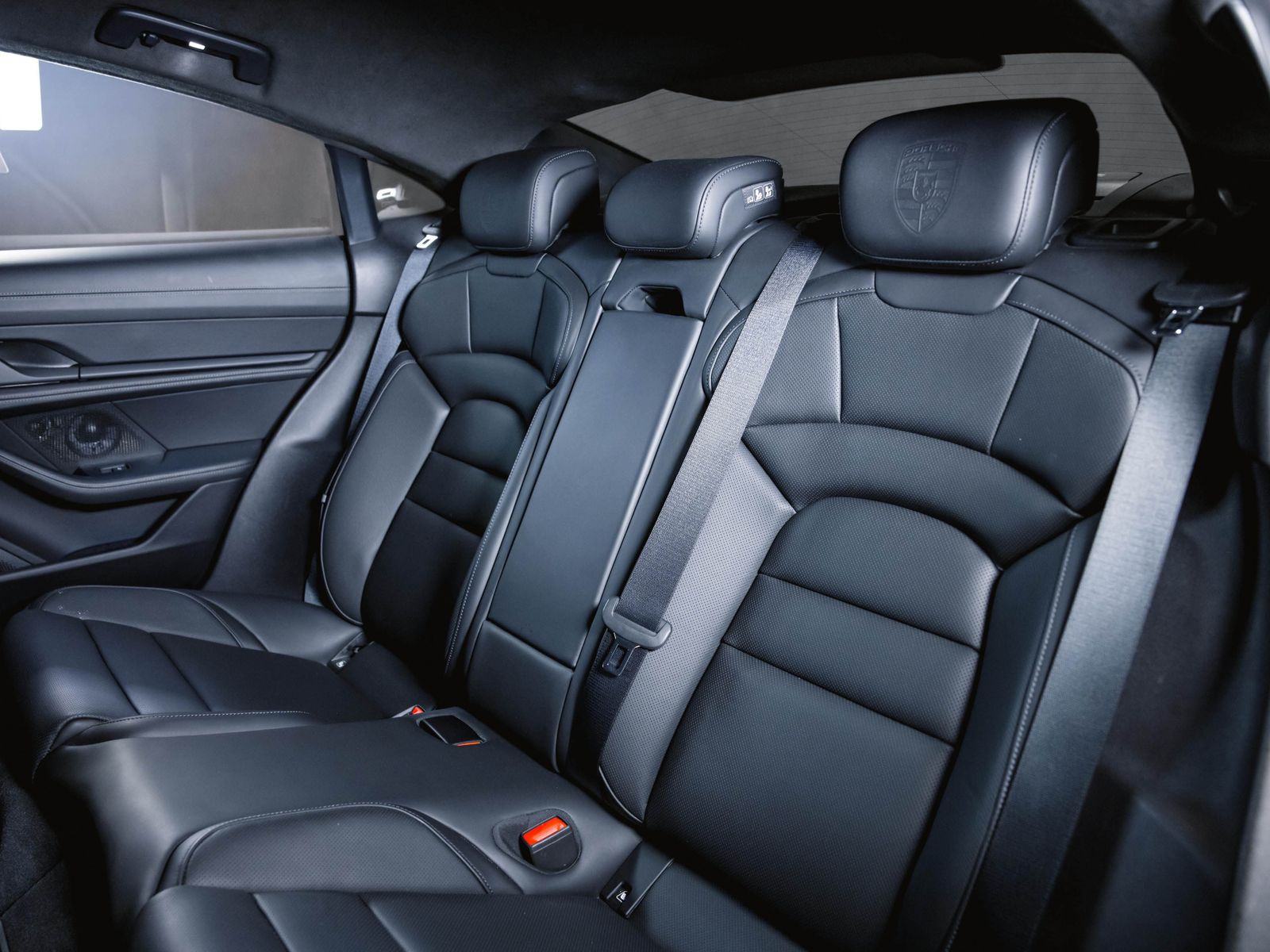 Porsche Taycan GTS InnoDrive BOSE Hinterachslenkung