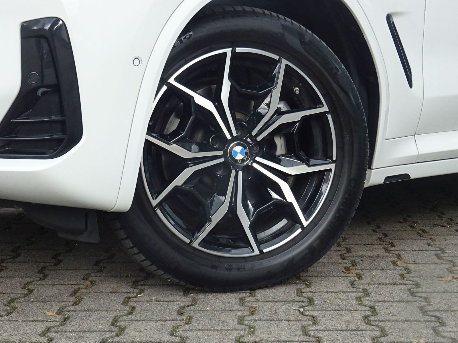 BMW X3 xDrive30d M Sport - Samsaru's Car Outlet