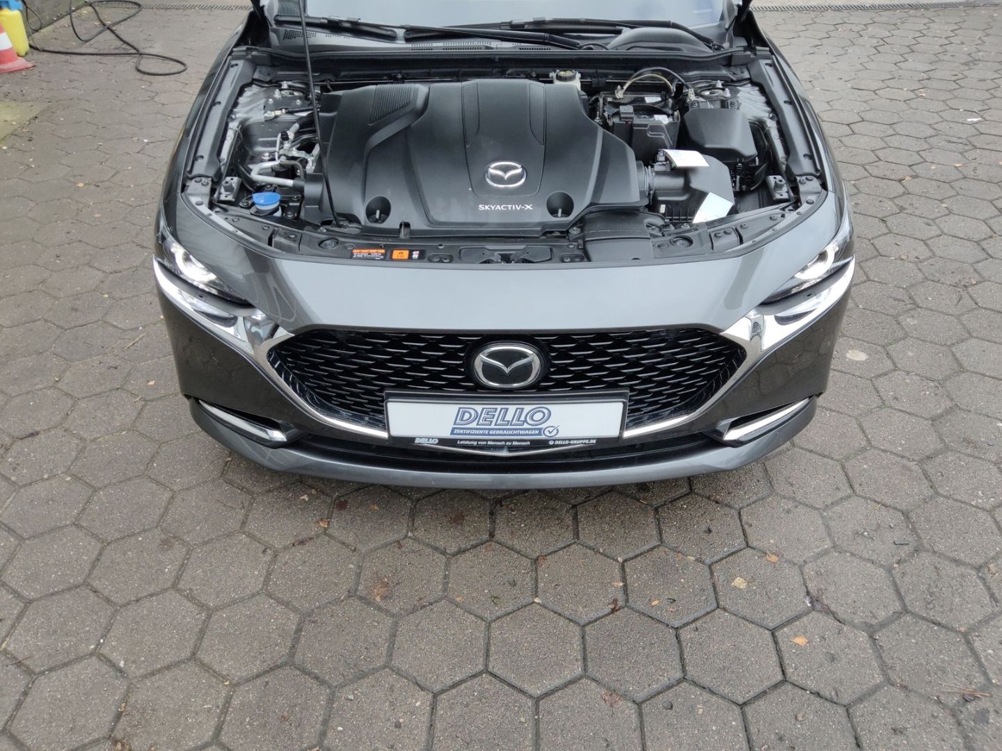 Mazda 3 Selection LIM. SKYACTIVE-X HUD Navi Leder Memo