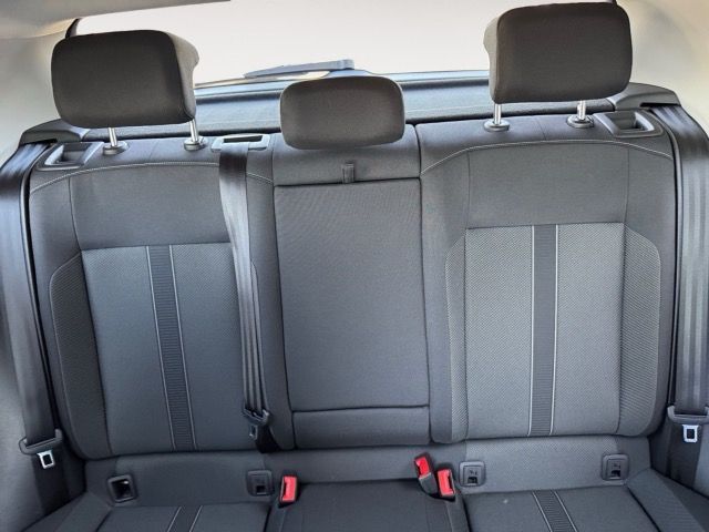 Volkswagen T-Roc 1.5 TSI DSG Life - Samsaru's Car Outlet