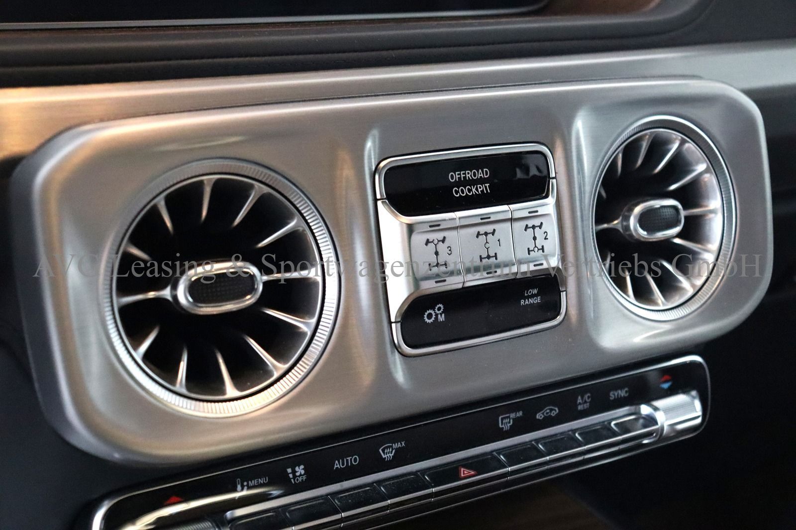 Mercedes-Benz G63 AMG - Samsaru's Car Outlet