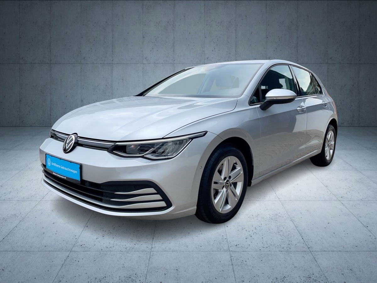 Volkswagen Golf VIII Life 1.5 TSI - Samsaru's Car Outlet