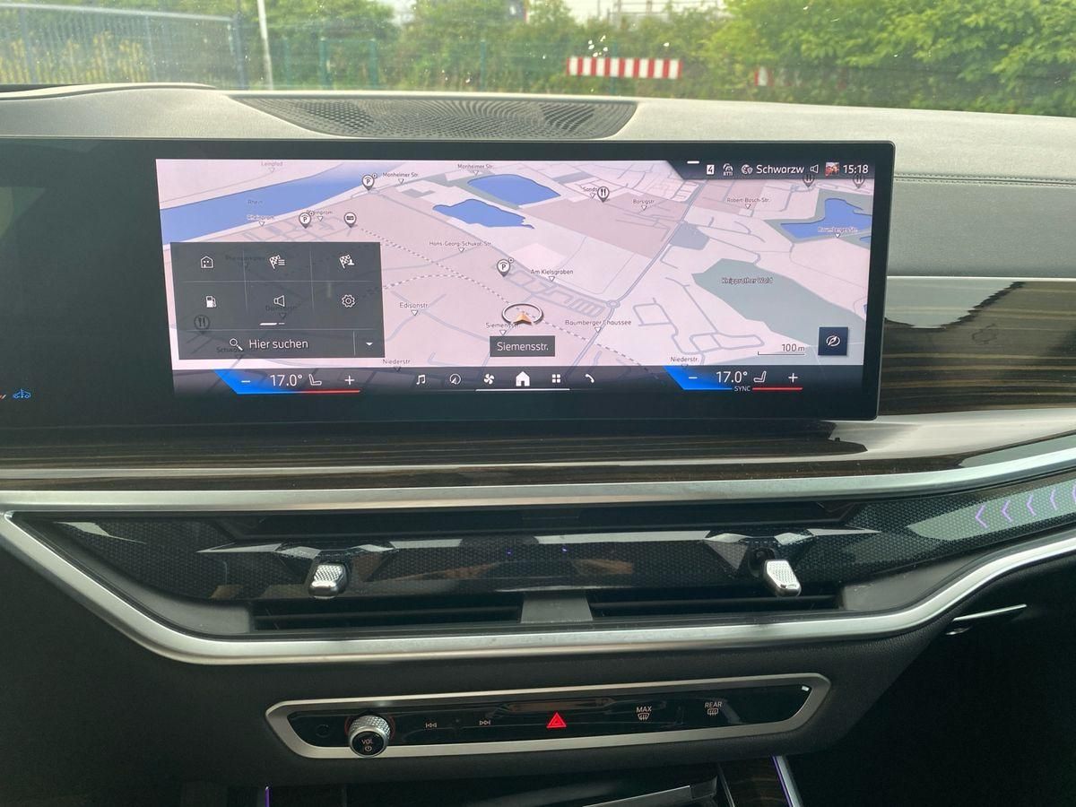 BMW X5 xDRIVE 30d HUD+LEDER+AHK+INNOVATION+H&K+20"