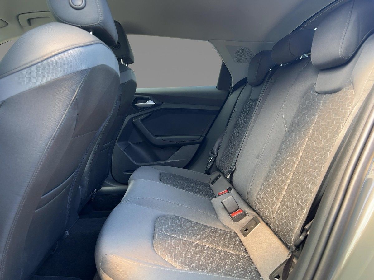 Audi A1 allstreet 30 TFSI S tronic - Samsaru's Car Outlet