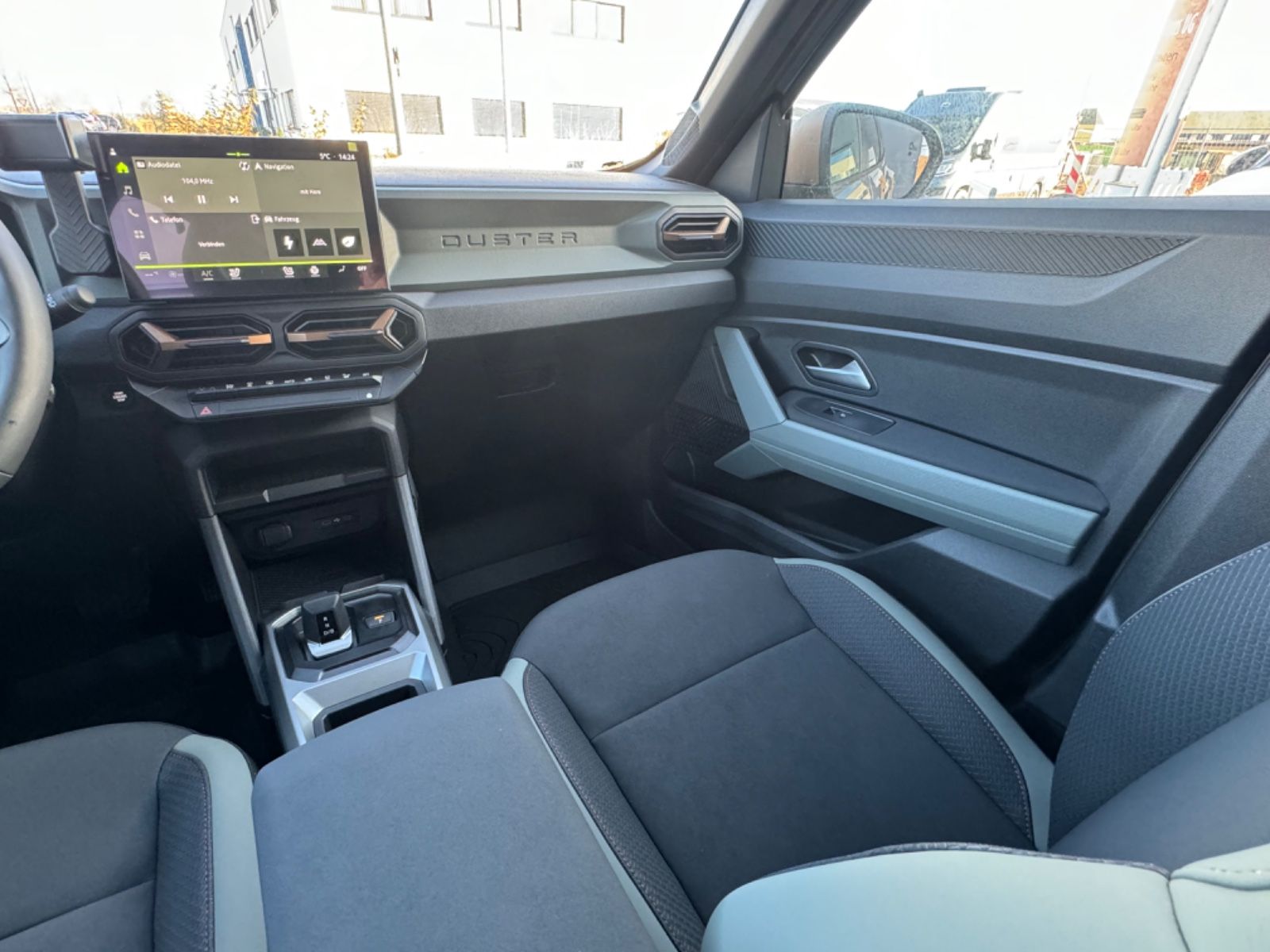 Dacia Duster III Hybrid 140 Extreme - Samsaru's Car Outlet