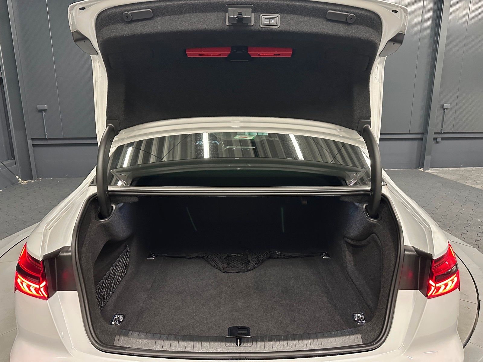 Audi A6 Lim. 45 TFSI quattro Sport/S-Line*21Zoll*PANO