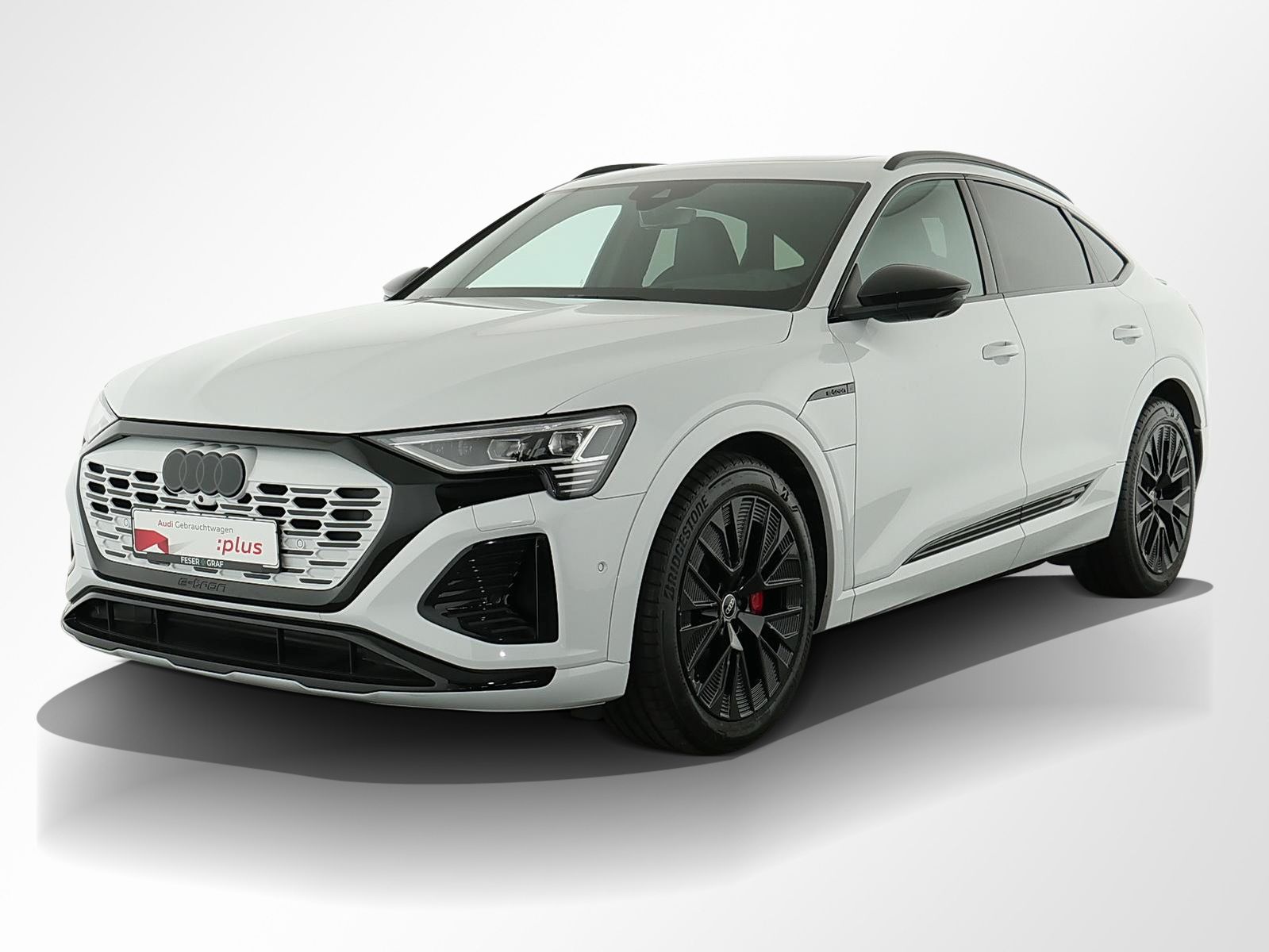 Audi Q8 Sportback S line 55 e-tron quattro - Samsaru's Car Outlet