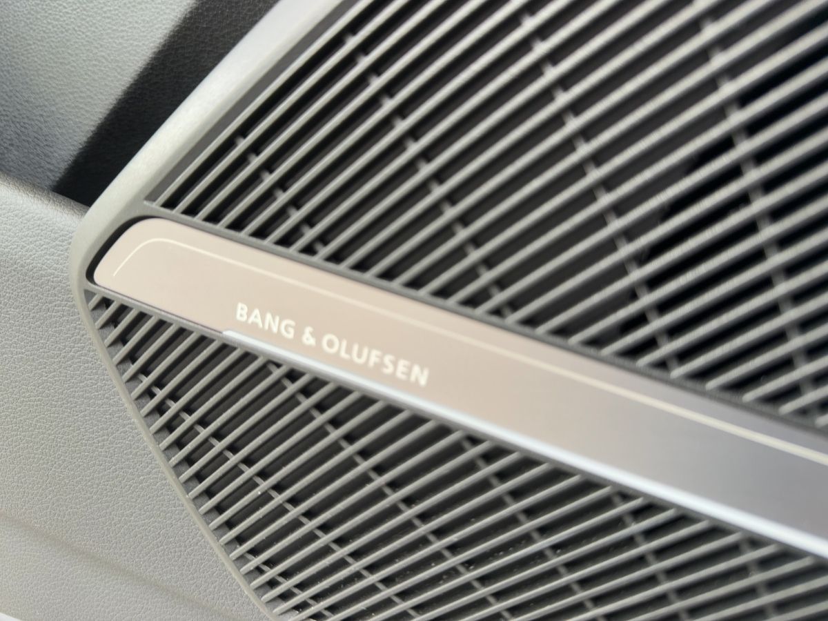 Audi Q5 S line 40 TDI quattro Matrix B&O Kamera AHK