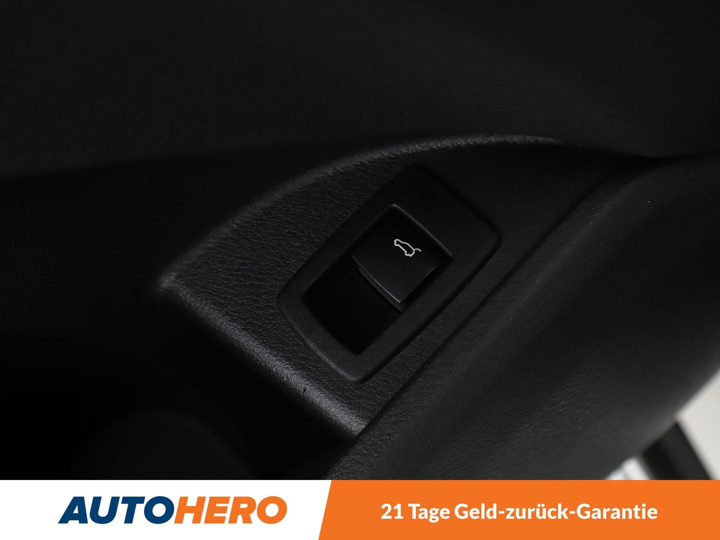 BMW X1 xDrive 18d xLine - Samsaru's Car Outlet