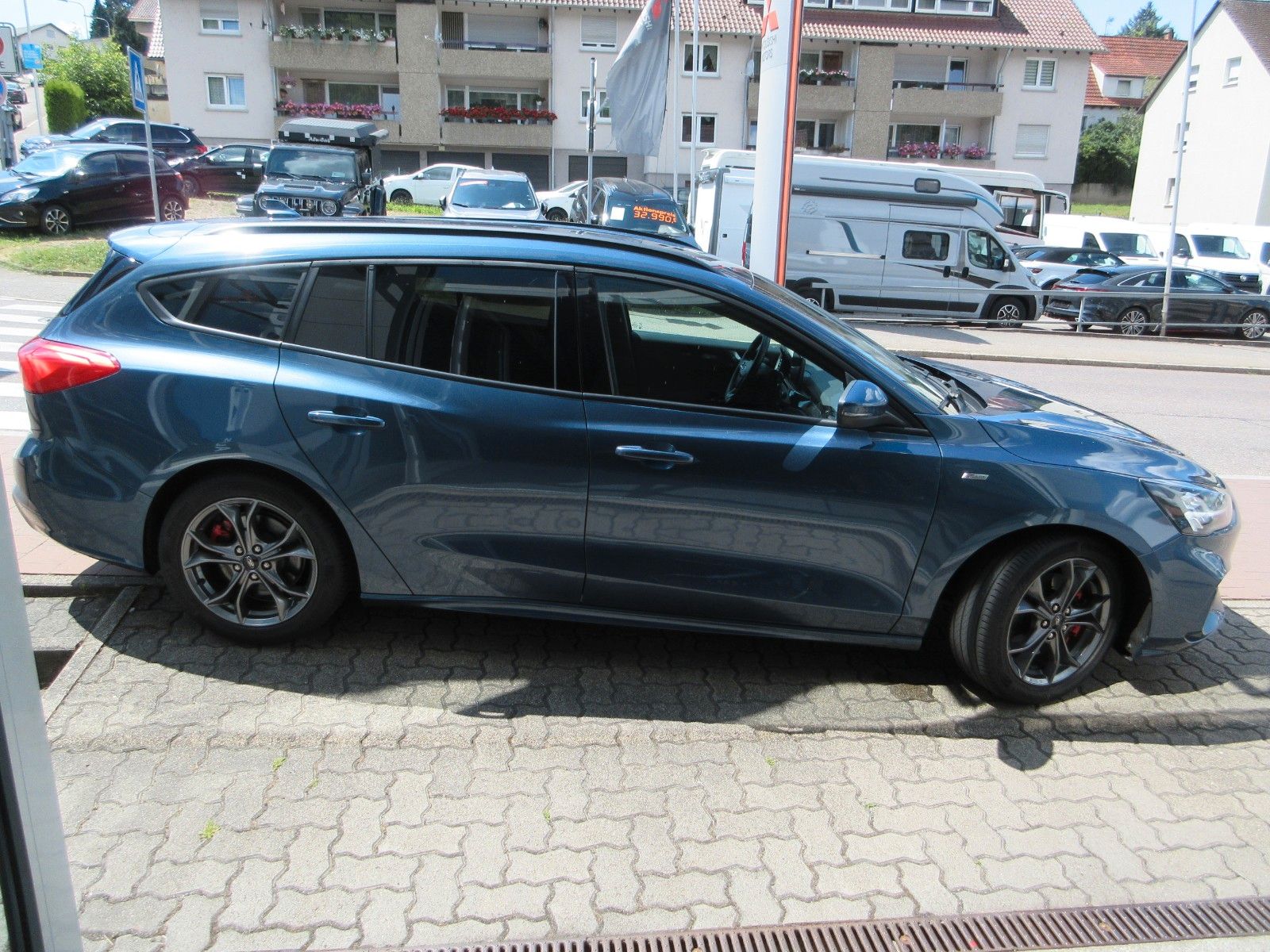 Ford Focus 1,5 EcoBlue ST-Line - Samsaru's Car Outlet