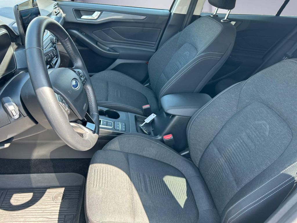 Ford Focus 1.0EcoBoost Active - Samsaru's Car Outlet
