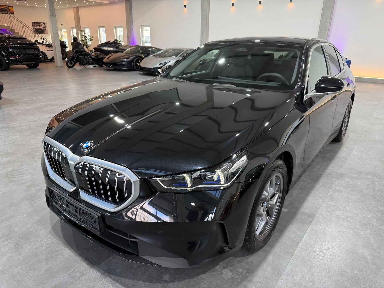 BMW 520 d  Limousine*LED*H&K*360°*Ambiente*Live*HUD*