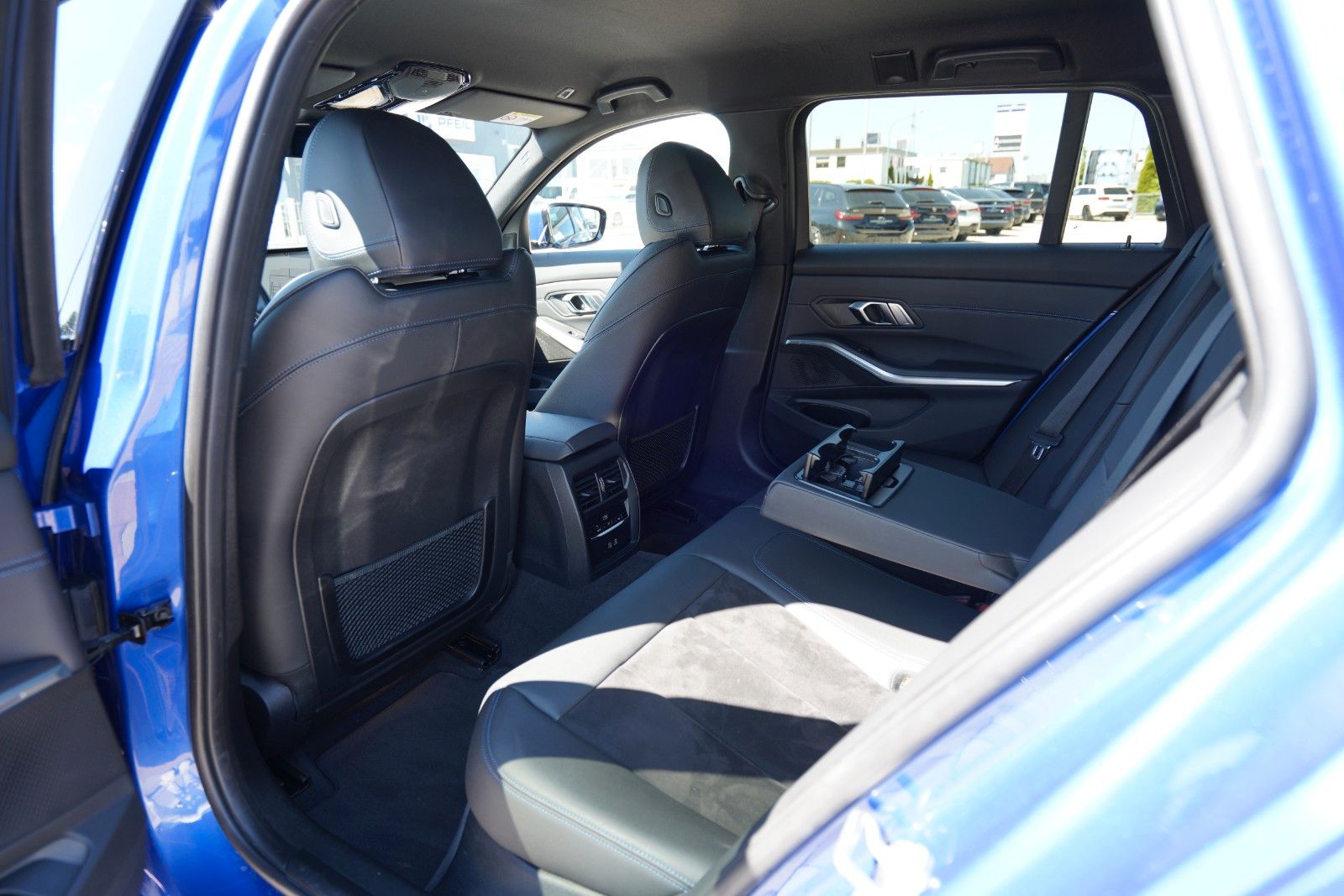 BMW 320d xDrive M Sport - Samsaru's Car Outlet