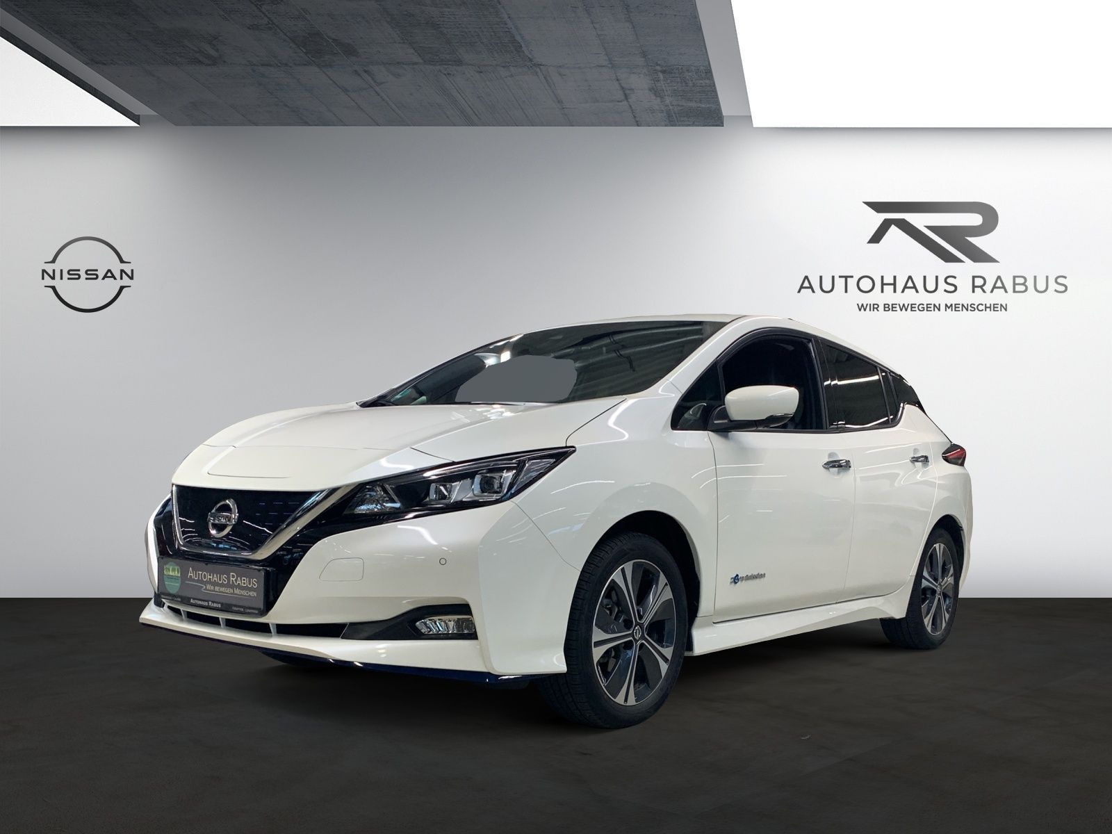 Nissan Leaf 62 kWh e+ Tekna - Samsaru's Car Outlet