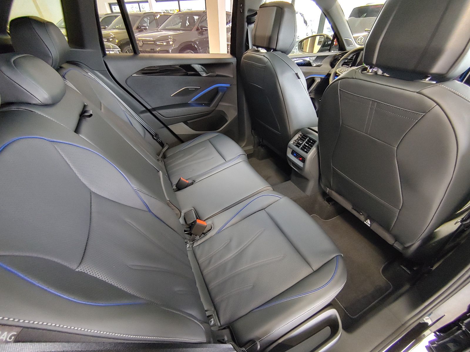 Volkswagen Tiguan eHybrid 200 R-Line Leder/Pano/360°/Sound