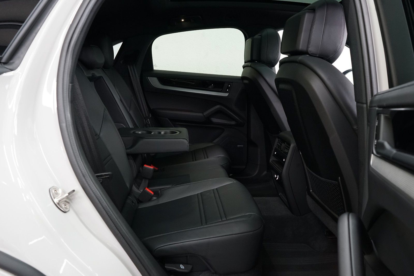 Porsche Cayenne Coupe E-Hybrid/Kreide/HUD/P-DISPLAY/AHK