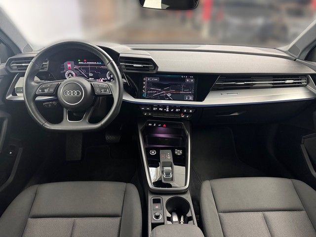 Audi A3 Sportback 40 TFSI e S line BUSINESSP RFK HUD