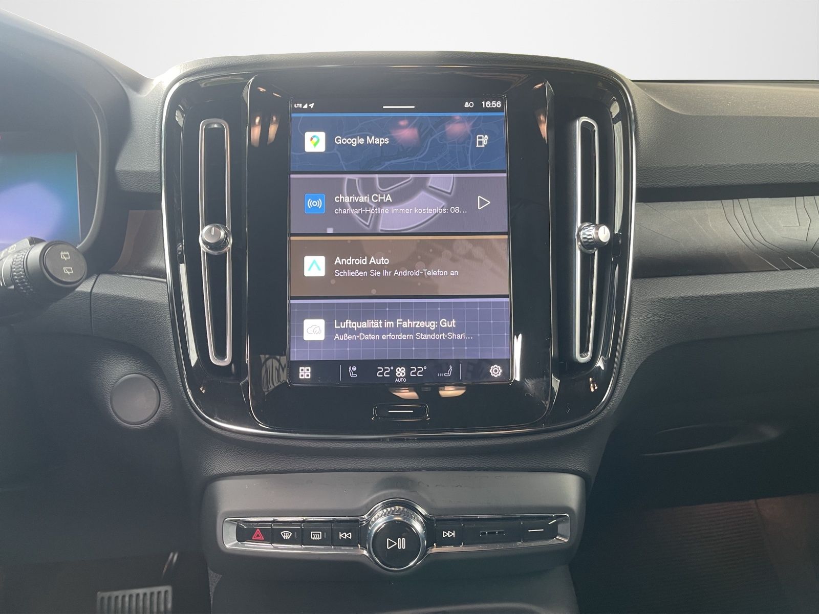 Volvo XC40 Twin Electric Ultimate AHK