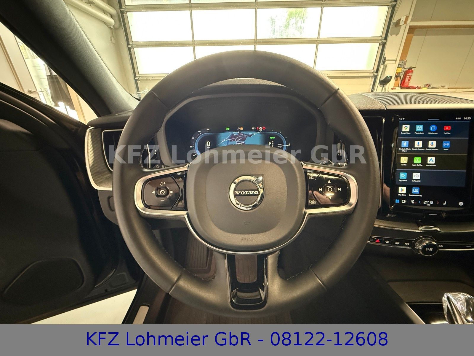 Volvo XC60 R Design Recharge Plug-In Hybrid AWD *Voll*