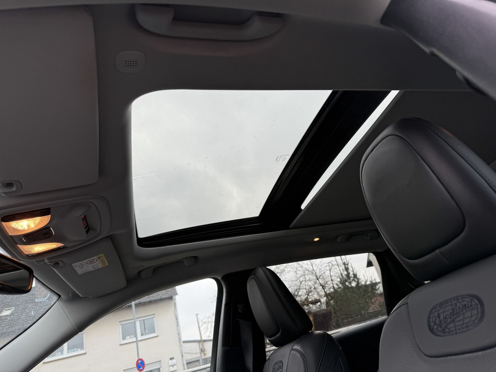 Jeep Cherokee Overland 4WD Navi LED Kamera Temp PDC S