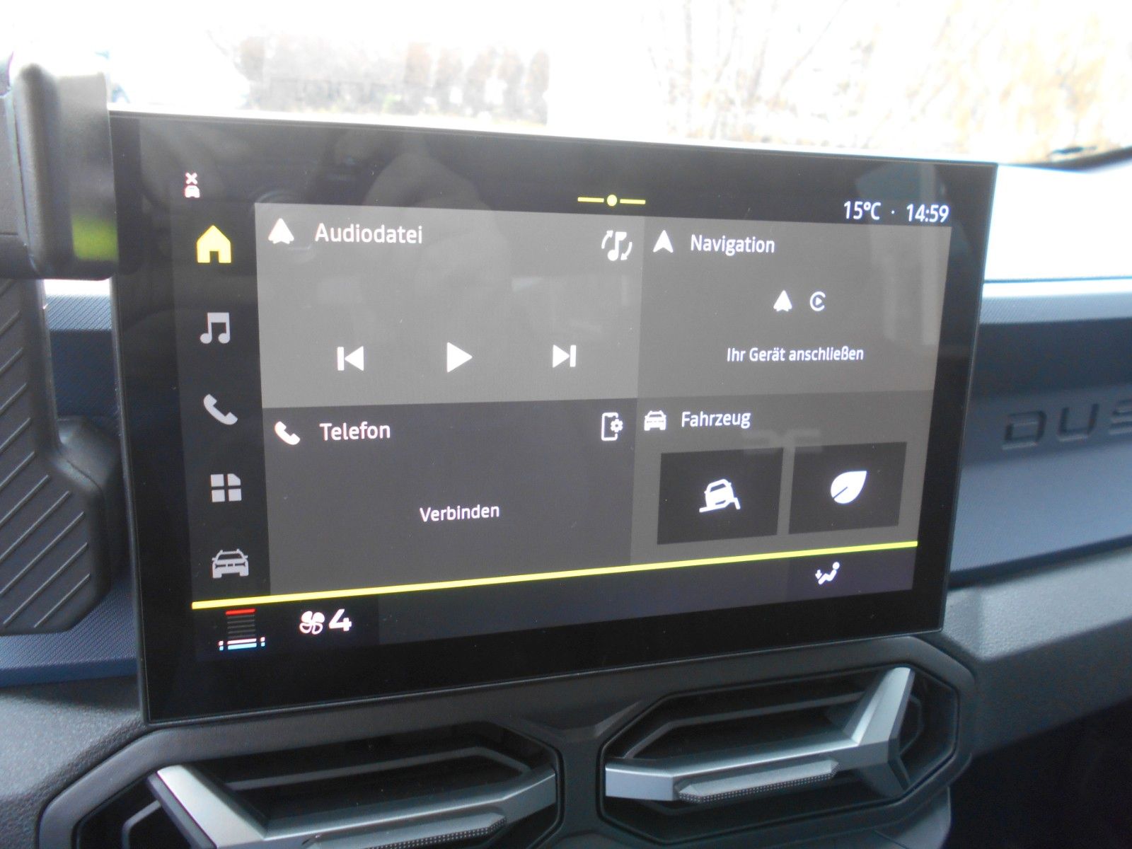 Dacia Duster III TCe 130 Expression 4x4 - Samsaru's Car Outlet