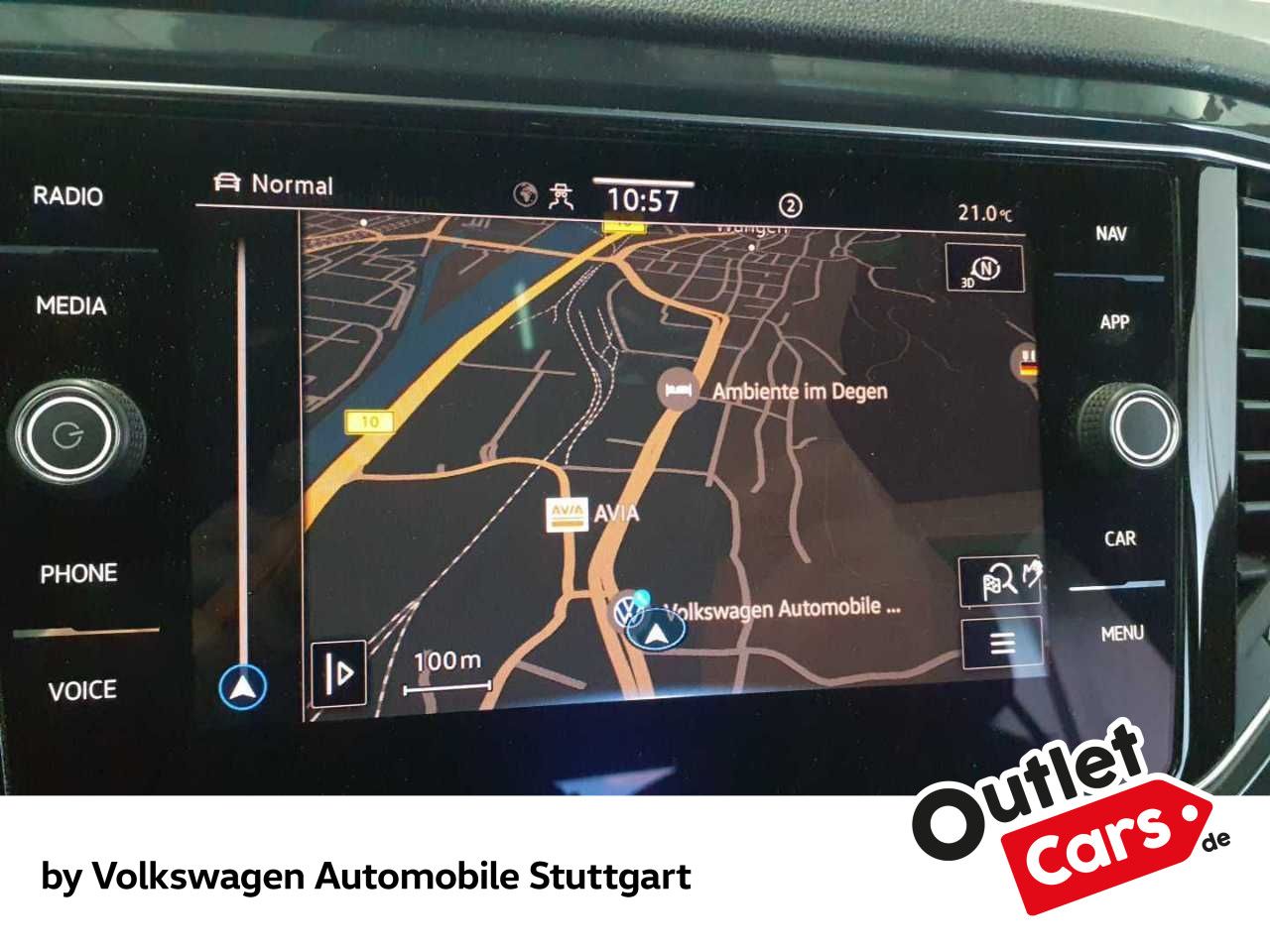Volkswagen T-Roc Sport 1.5 TSI DSG - Samsaru's Car Outlet