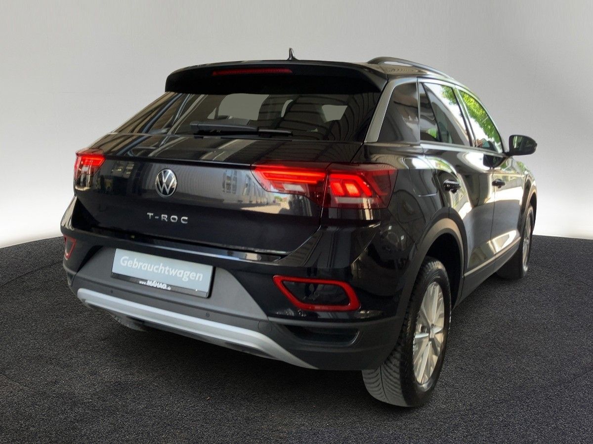 Volkswagen T-ROC 1.0 TSI LIFE - Samsaru's Car Outlet