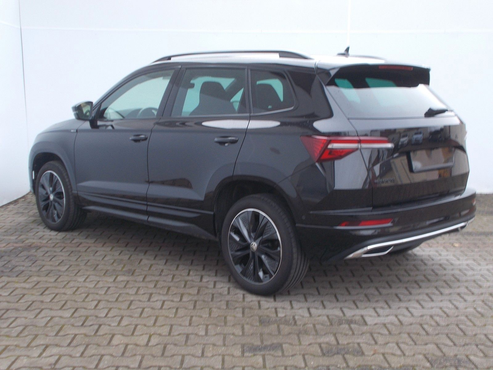 Skoda Karoq  1.5 TSI Sportline * DSG * Navi *AHK *360°