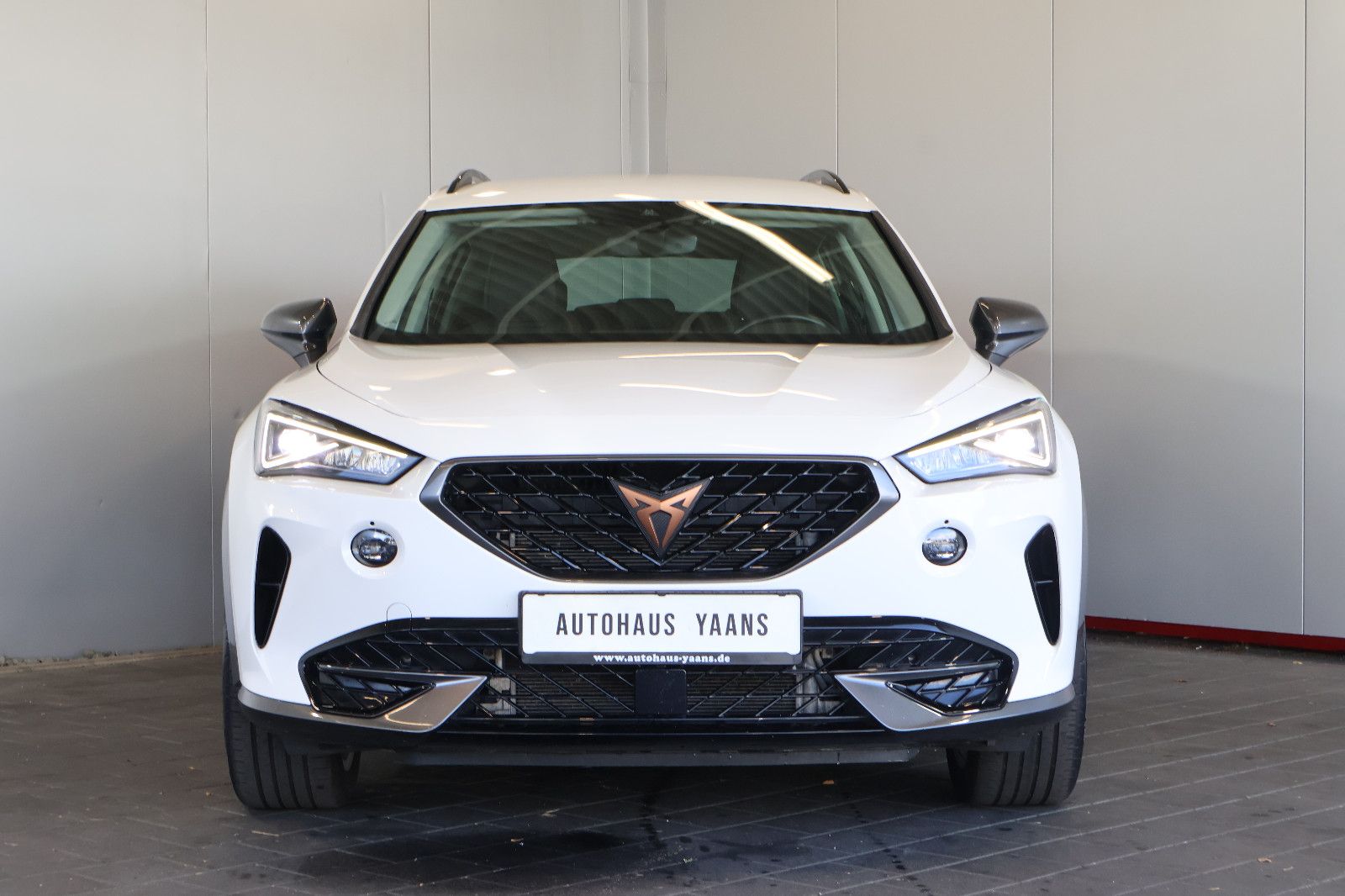 Cupra Formentor 1.4 e-Hybrid AID+ACC+KEY+LED+18"