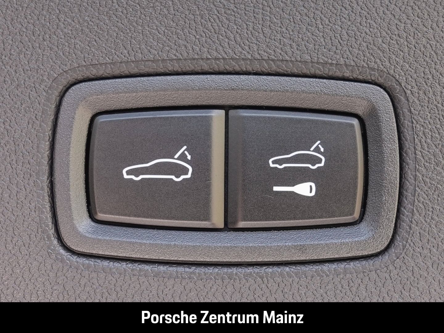Porsche Cayenne E-Hybrid BOSE,Spo.Aga.,Pano.,HUD,Beif.Di