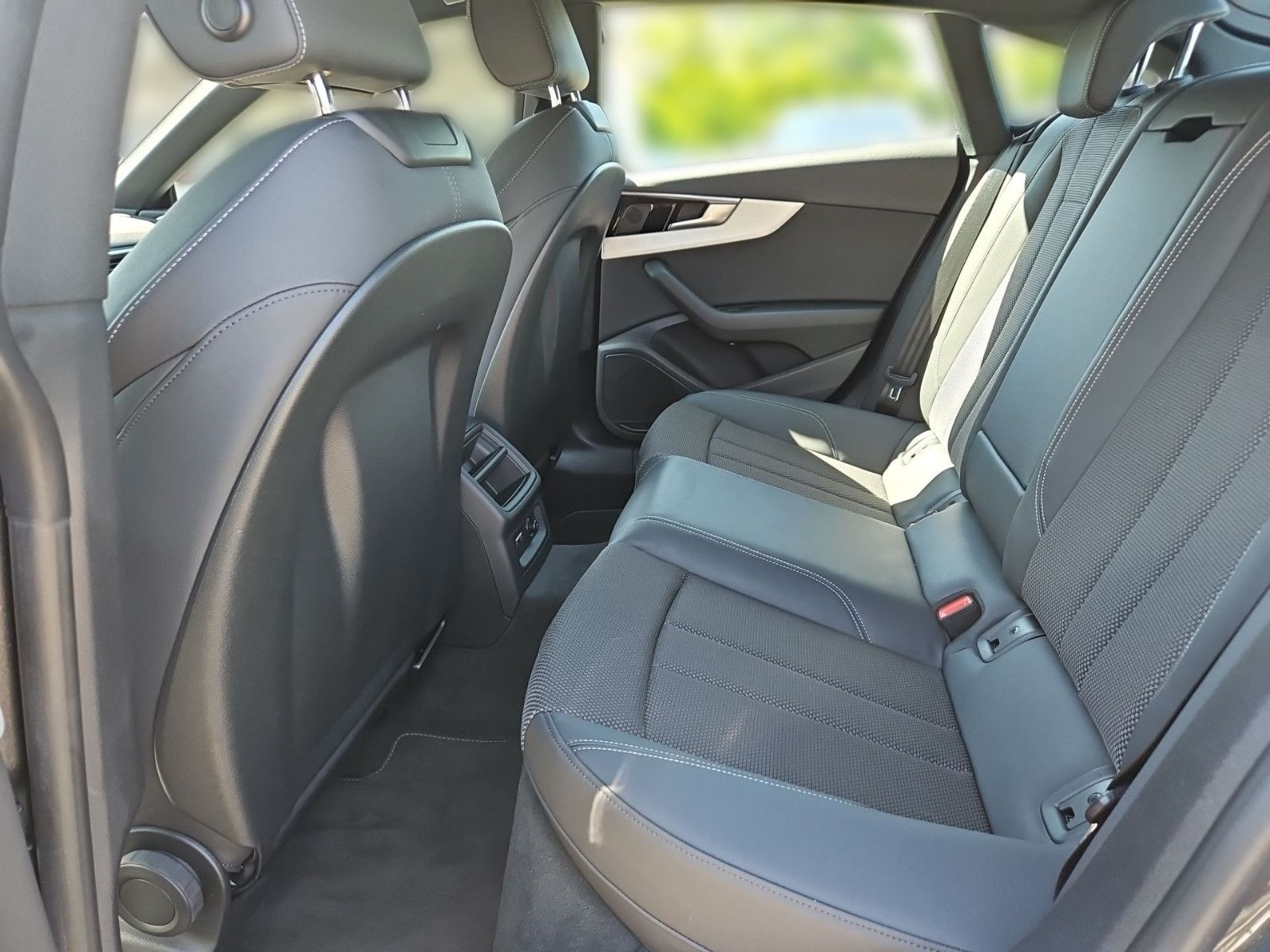 Audi A5 Sportback 40 TDI quattro S line/NAVI/LED/ACC