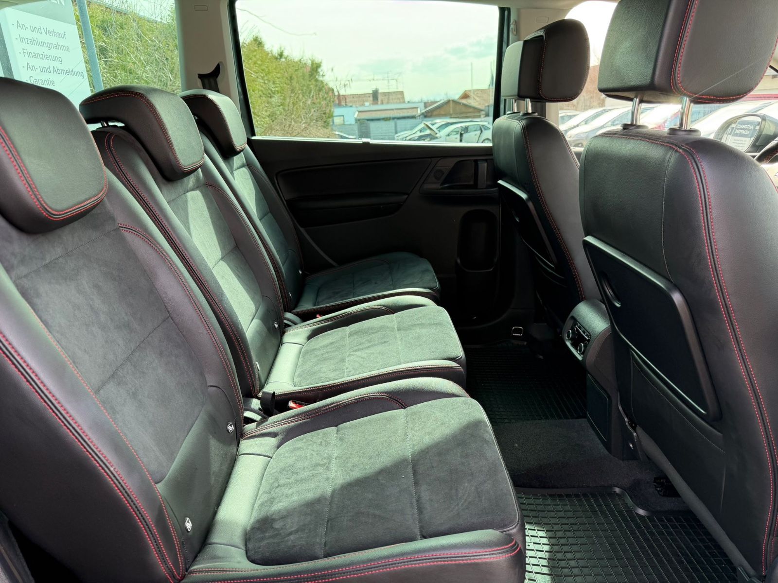Seat Alhambra FR-Line NAVI/ACC/Bi-XENON/1.Hd