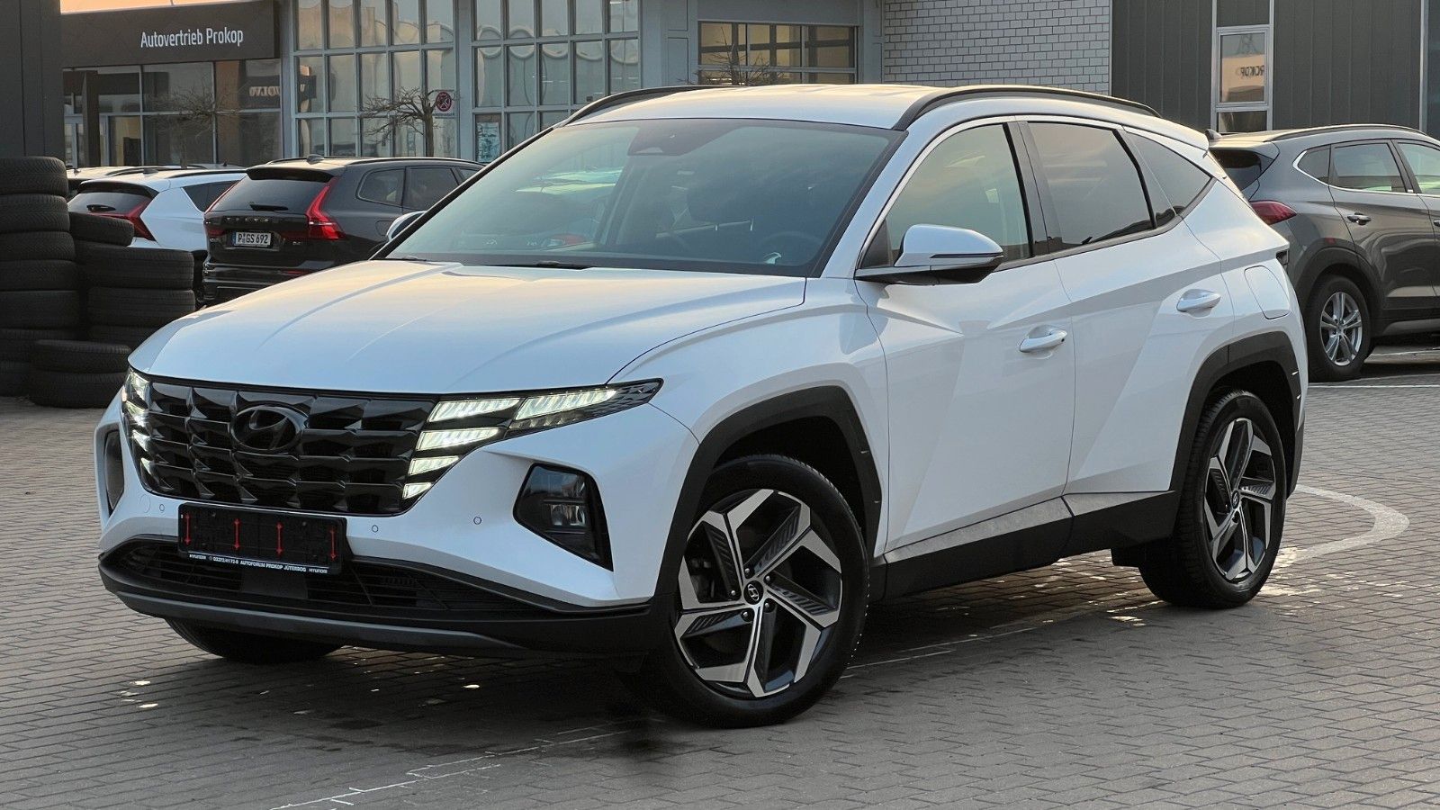Hyundai TUCSON 1.6 T-GDI PHEV *Navi*ACC*LED*RFKamera*