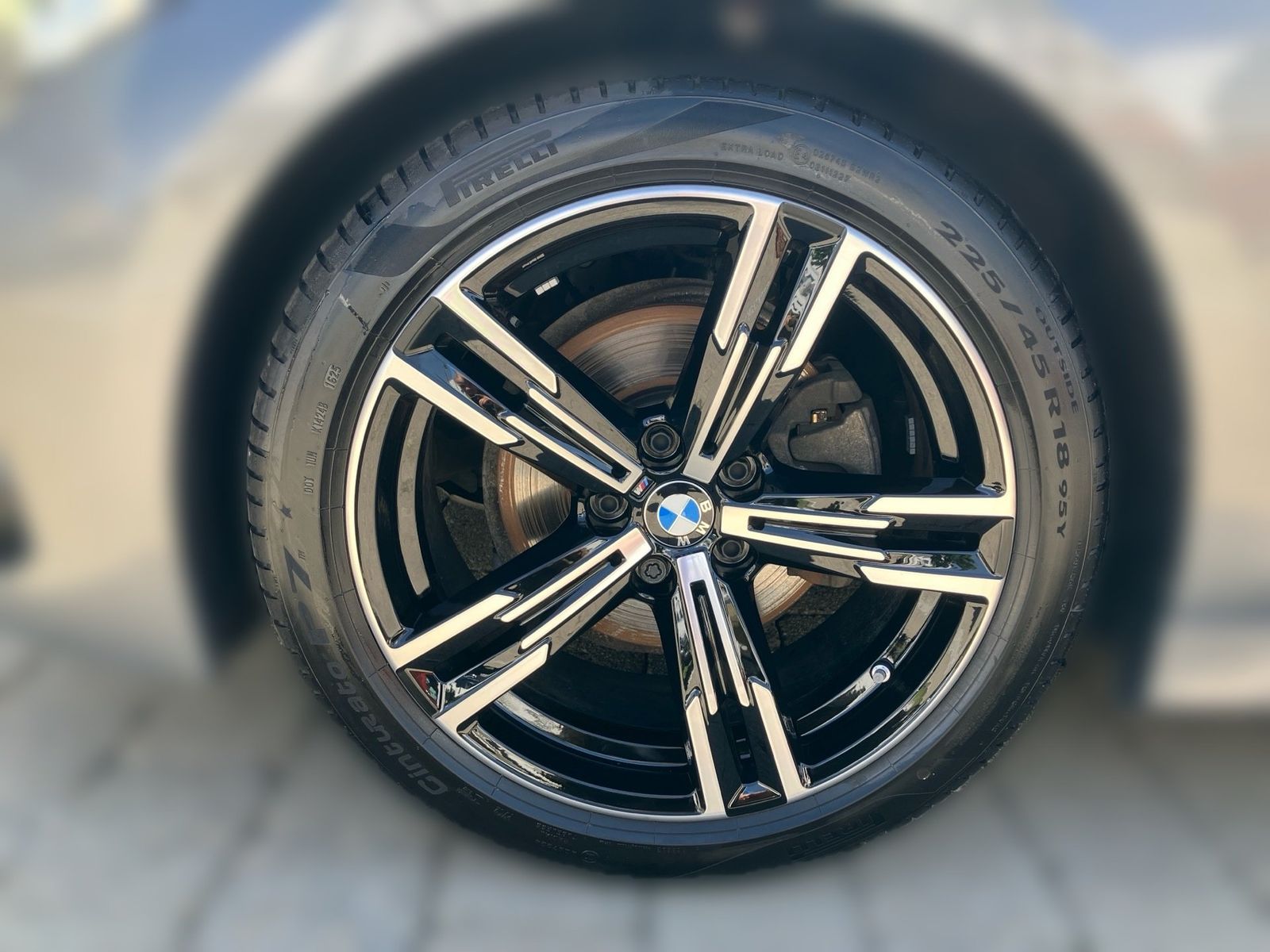 BMW 320d xDrive Limousine M Sport HUD PA+ DA ACC GSD
