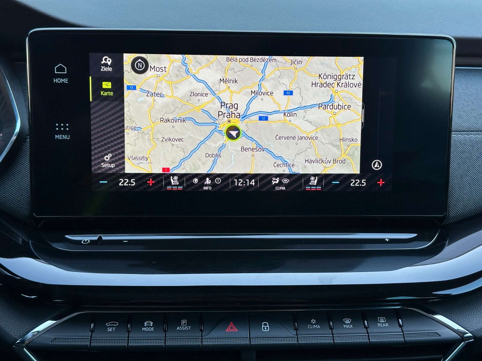 Skoda Octavia Combi 1.4TSi iV Style+ - Samsaru's Car Outlet