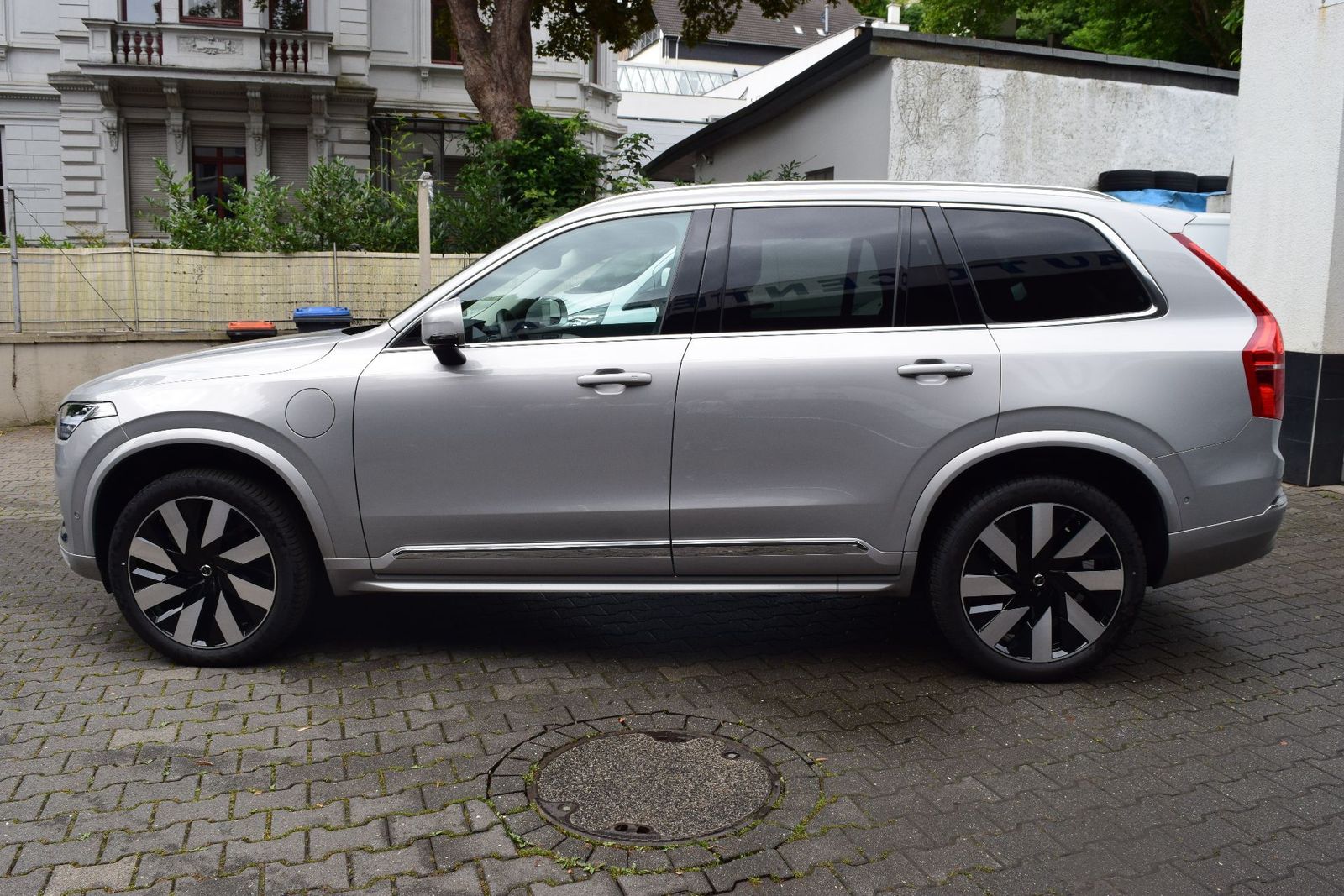 Volvo XC90 T8 AWD Plus - Samsaru's Car Outlet