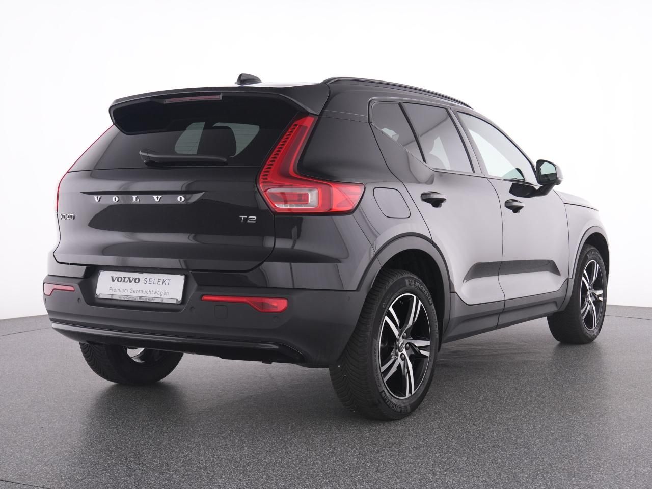 Volvo XC 40 T2 Plus - Samsaru's Car Outlet