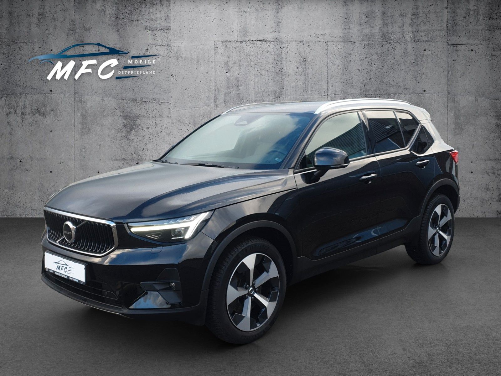 Volvo XC40 Core LED, WiPa, AHK, Alu, Allwetter