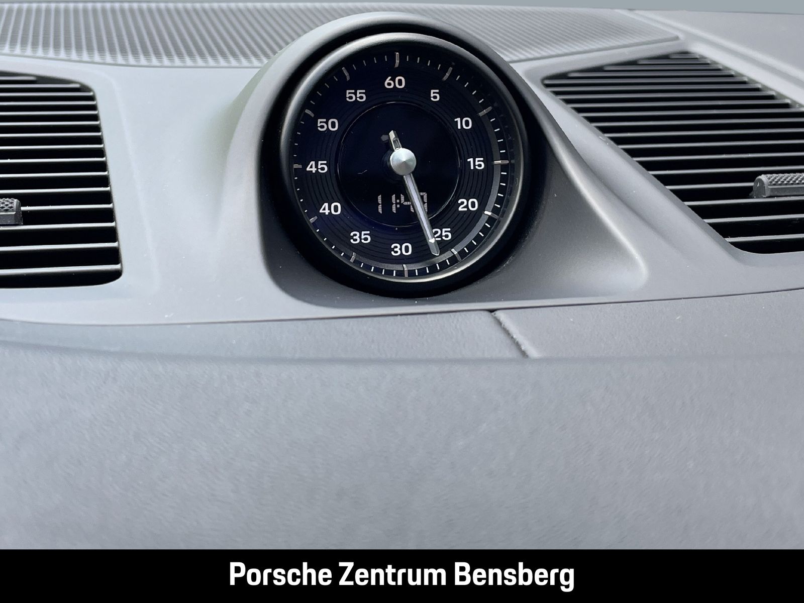 Porsche Cayenne S E-Hybrid AHK Pano InnoDrive HUD