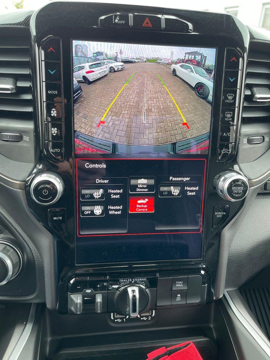 Dodge RAM 3.6L V6 1500 *Shzg*AHK*R-Kam*LPG-BRC-TOP