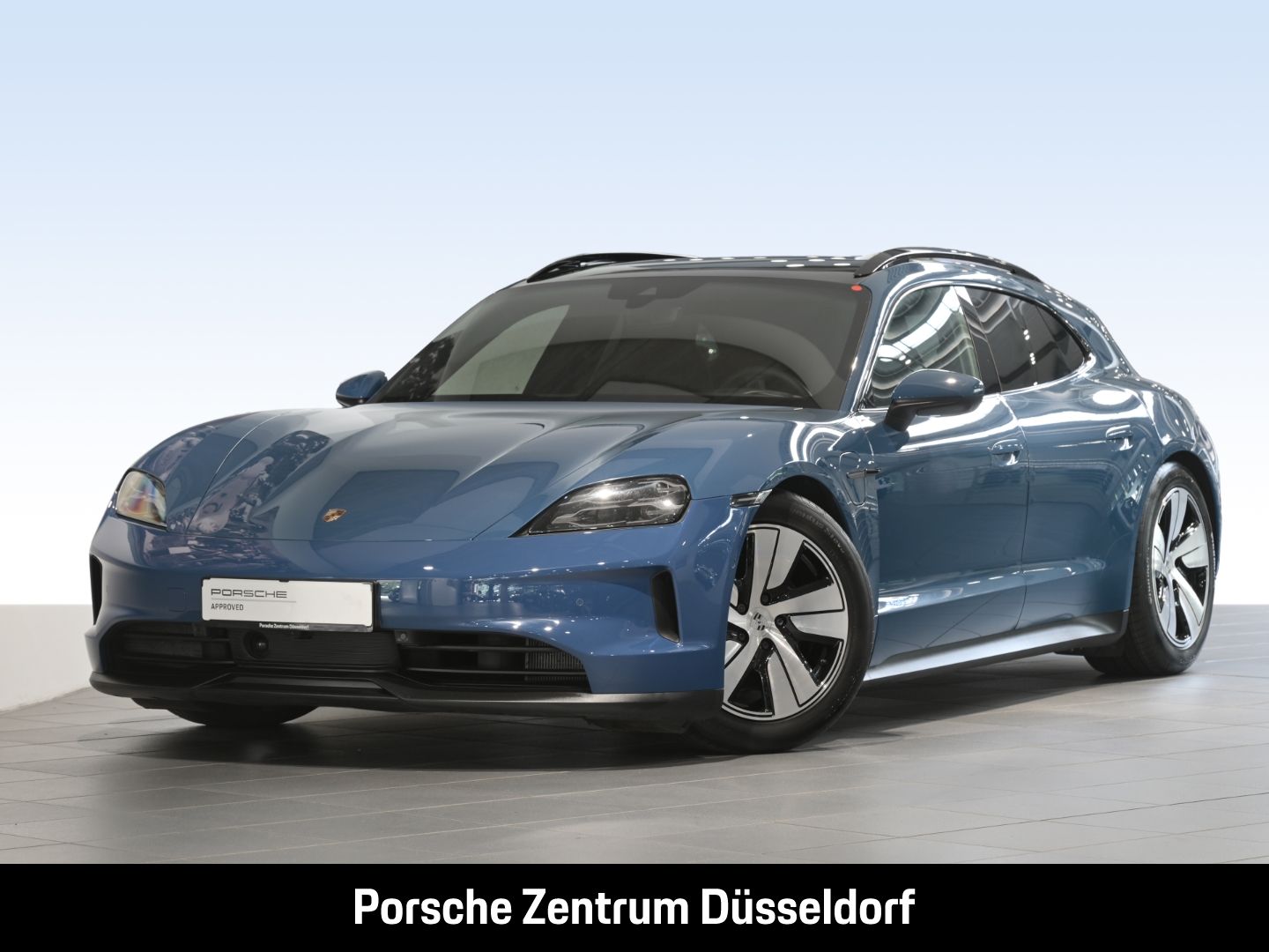 Porsche Taycan 4S Sport Turismo Neptunblau BOSE Panorama