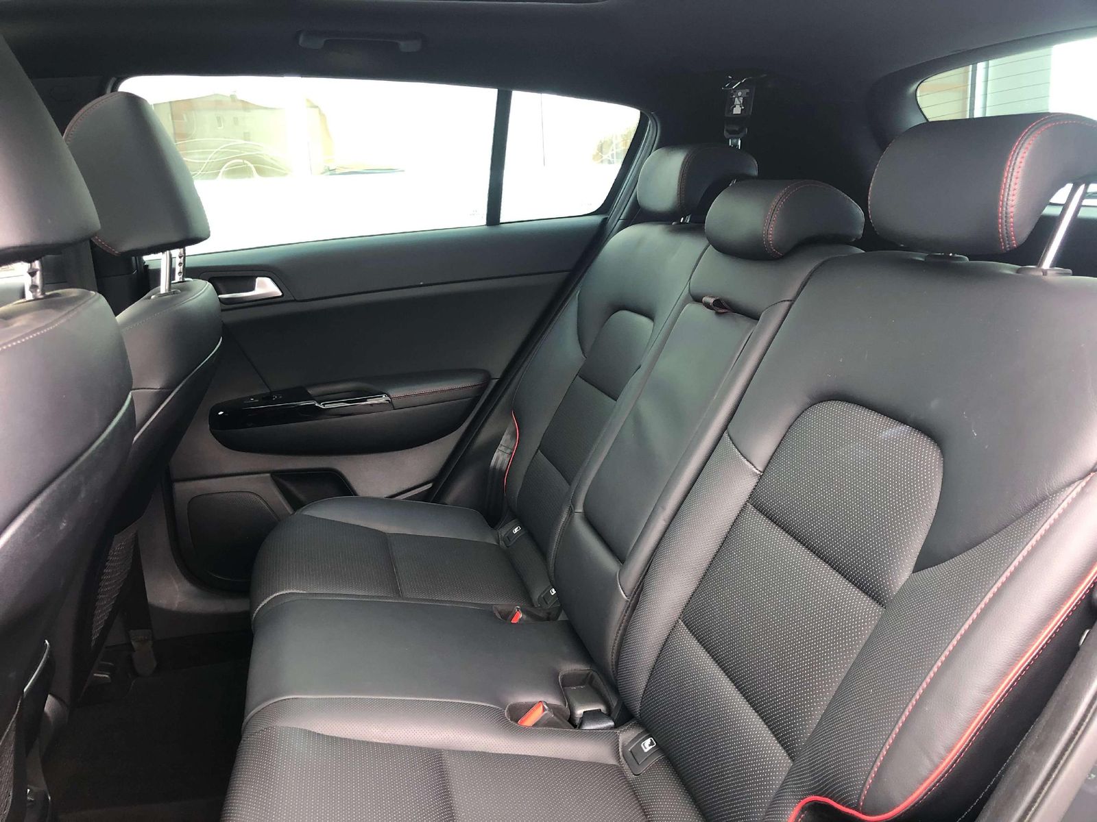 Kia Sportage GTL 2.0D 48V AWD - Samsaru's Car Outlet