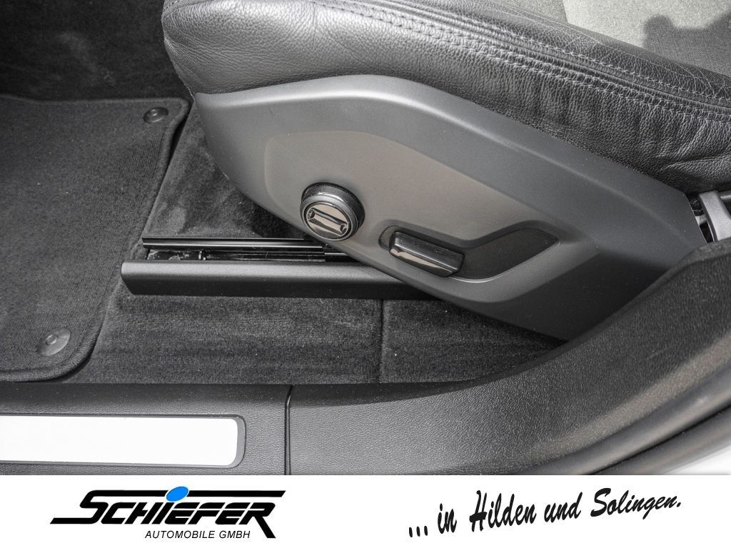 Volvo XC60 T6 AWD Recharge Geartronic RDesign Expressi