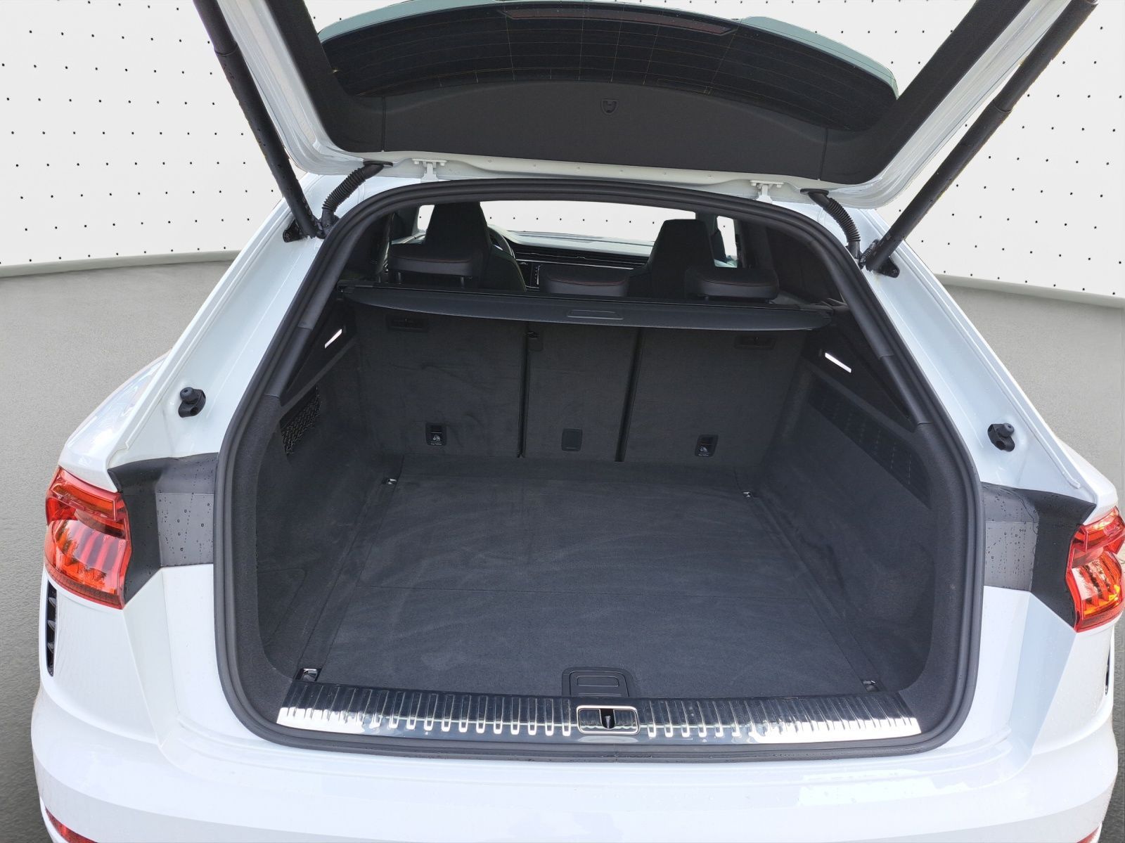 Audi RS Q8 Keramik|ESS|Matrix|AHK|Pano|360°|ACC|AIR|B