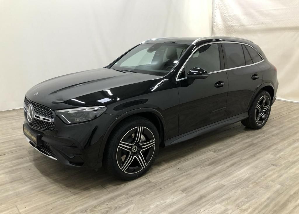 Mercedes-Benz GLC 300 d 4MATIC AMG+ILS+MBUX+AHK+Pano+SHD+Wide
